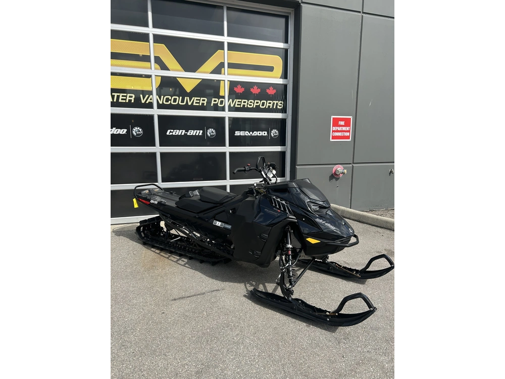2025 Ski-doo Summit Adr W/ Edge Pkg 154 600 E-tec Powdermax X-light Flexedge 2.5" Shot