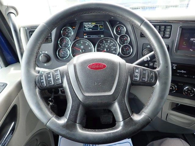 Peterbilt 579 2020