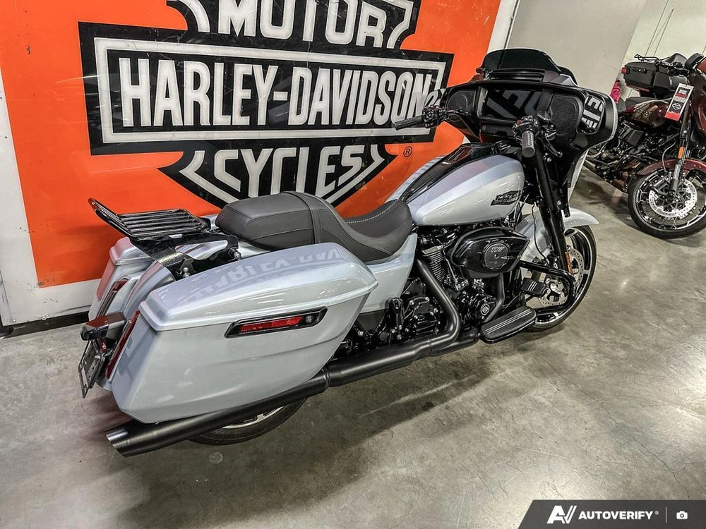 2024 Harley-davidson Street Glide alt