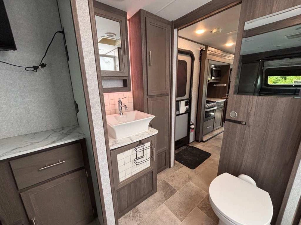 Dutchmen Kodiak 3221rlsl 2020 alt