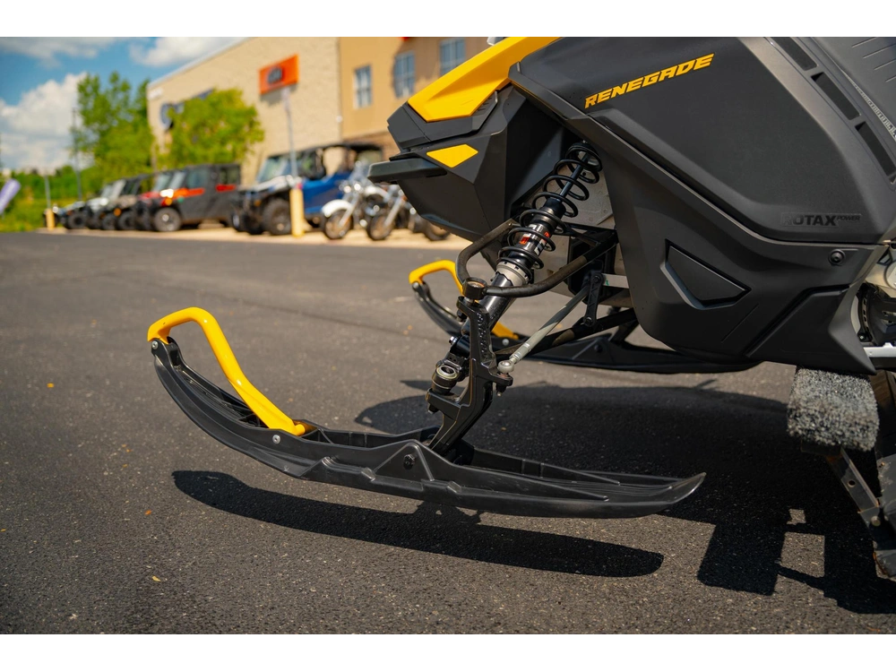 2024 Ski-doo Renegade® Sport Rotax® 600 Ace™ Ripsaw 1.25 alt