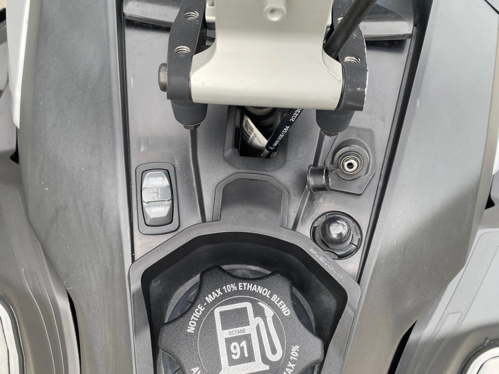 2024 Ski-doo Renegade Xrs 900 Turbo R alt