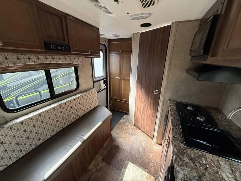 Coachmen Viking 14r 2016 alt