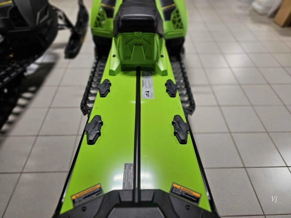 2027 Arctic Cat M 858 Hcr 2.6 alt
