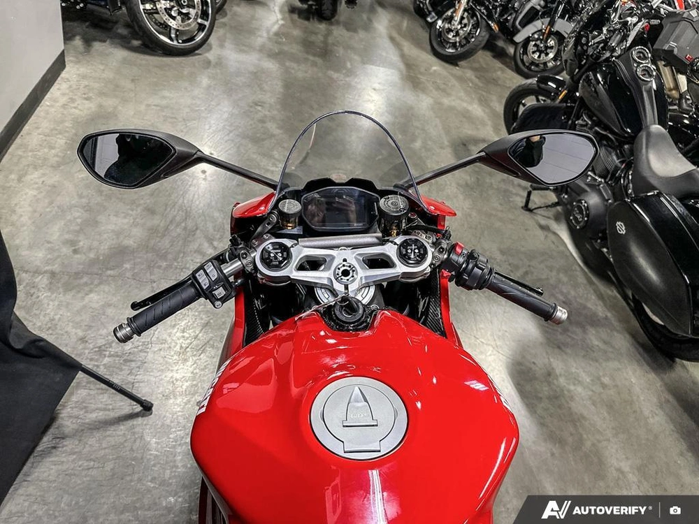 2025 Ducati Panigale V2