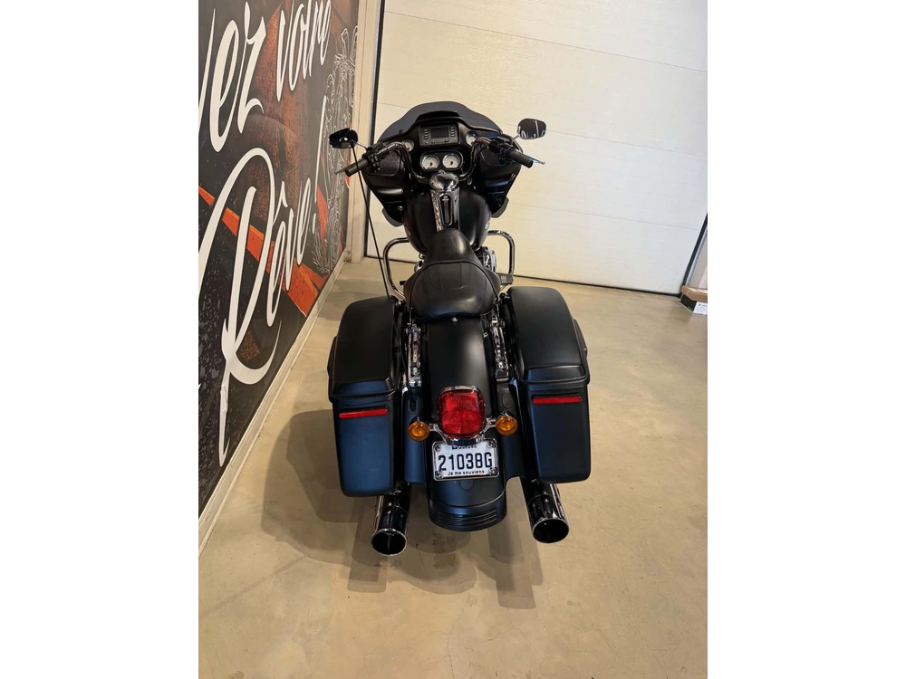 Harley-davidson Road Glide Fltrx 2016 alt