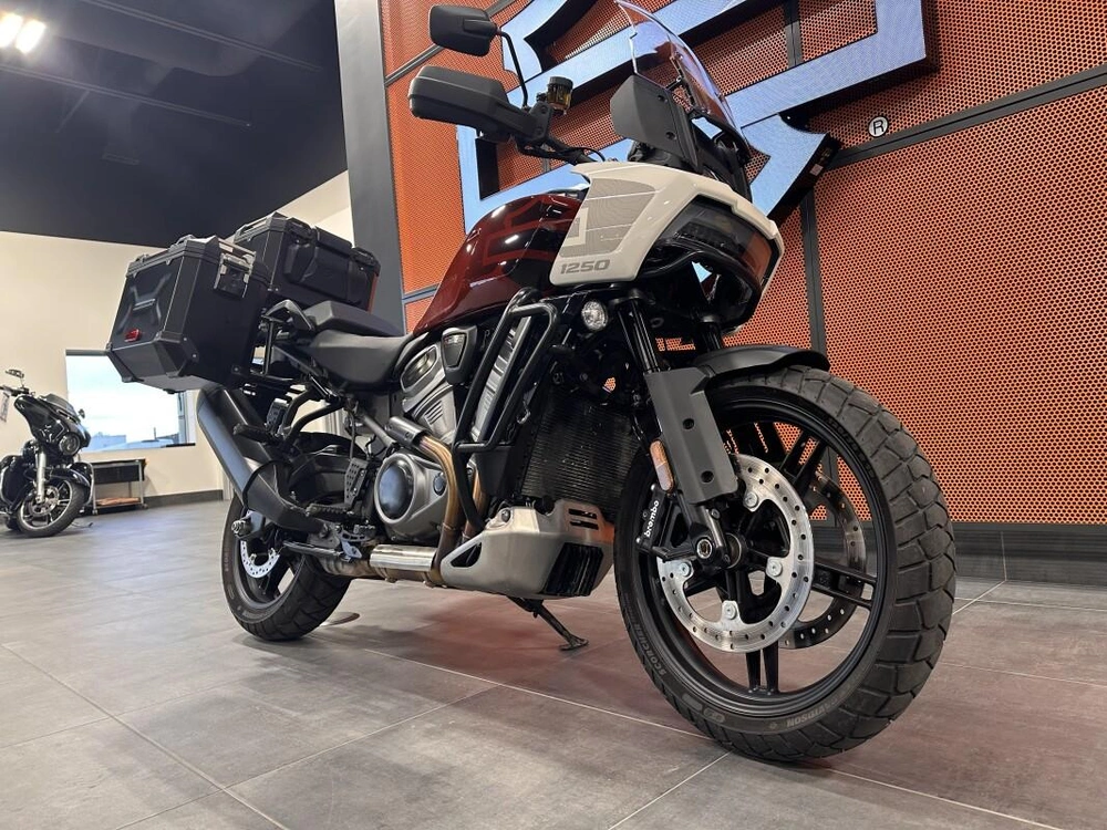 2024 Harley-davidson Adventure Touring alt
