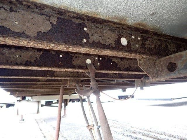 2008 Utility 3000r