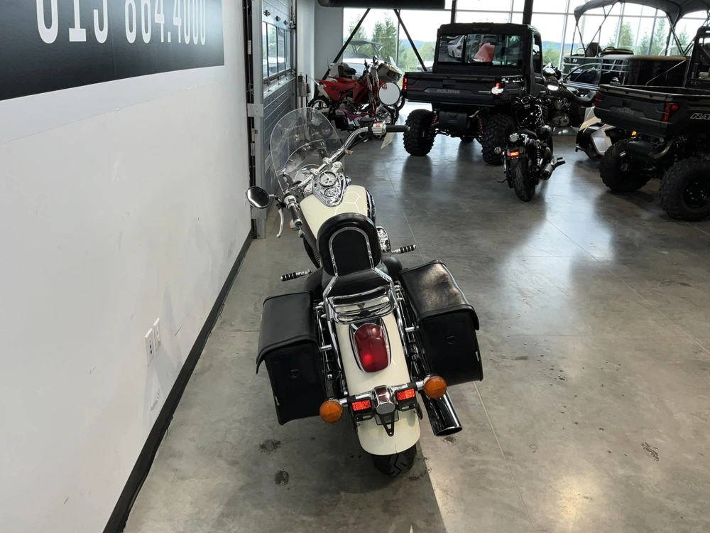Honda Vt750 Cd3 2001 alt