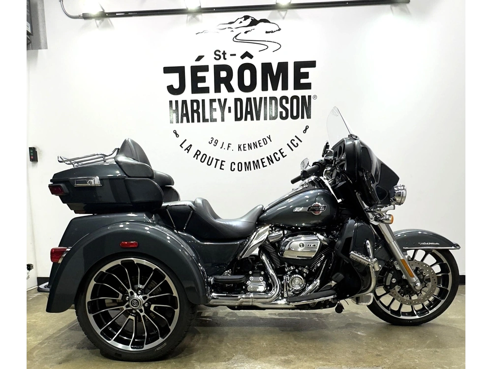 Harley-davidson Tri Glide 2025 alt