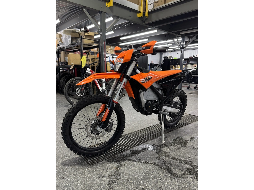 2027 Ktm Freeride E 660w alt