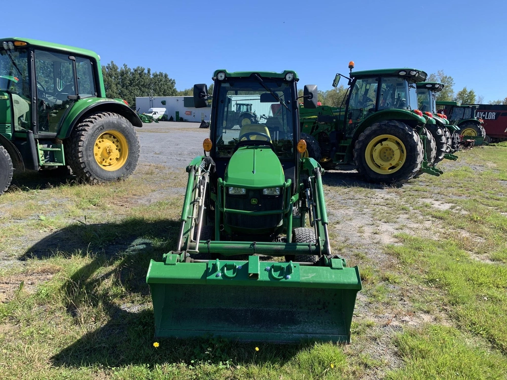 2017 John Deere 1025r alt