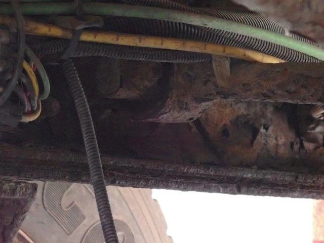 International 7600 2010