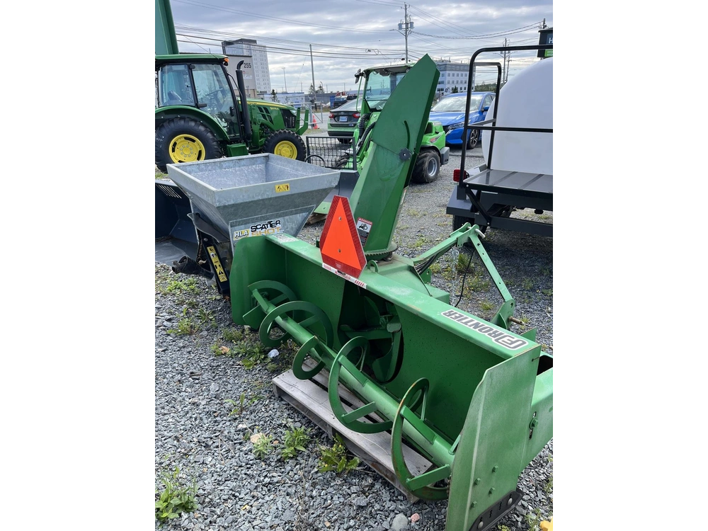 2022 John Deere 4066r alt