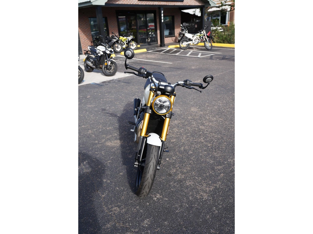 2025 Triumph Tt Custom Speed 400 alt