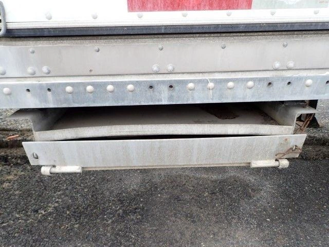 2008 Utility 3000r