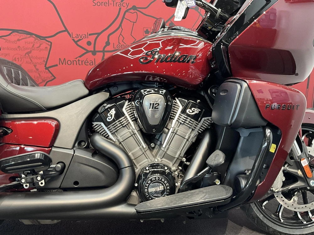 Indian Motorcycle Pursuit Dark Horse + 112 + Powerband Audio Package 2026 alt