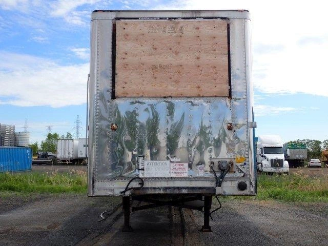 2008 Utility 3000r