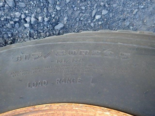 International 7600 2010