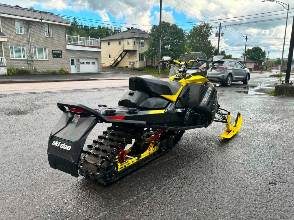 Ski-doo Renegade Xrs 900ace Turbo Used 2022 alt