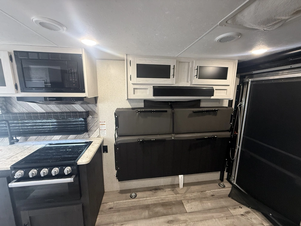 Kz-rv Sportsmen 250thse 2022 alt