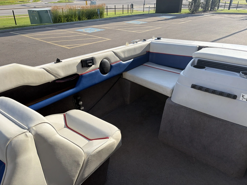 1993 Bayliner Classic