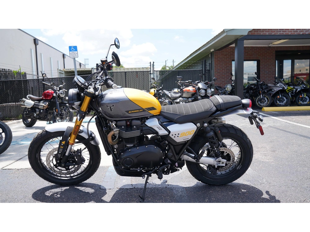 2026 Triumph Scrambler 900 alt
