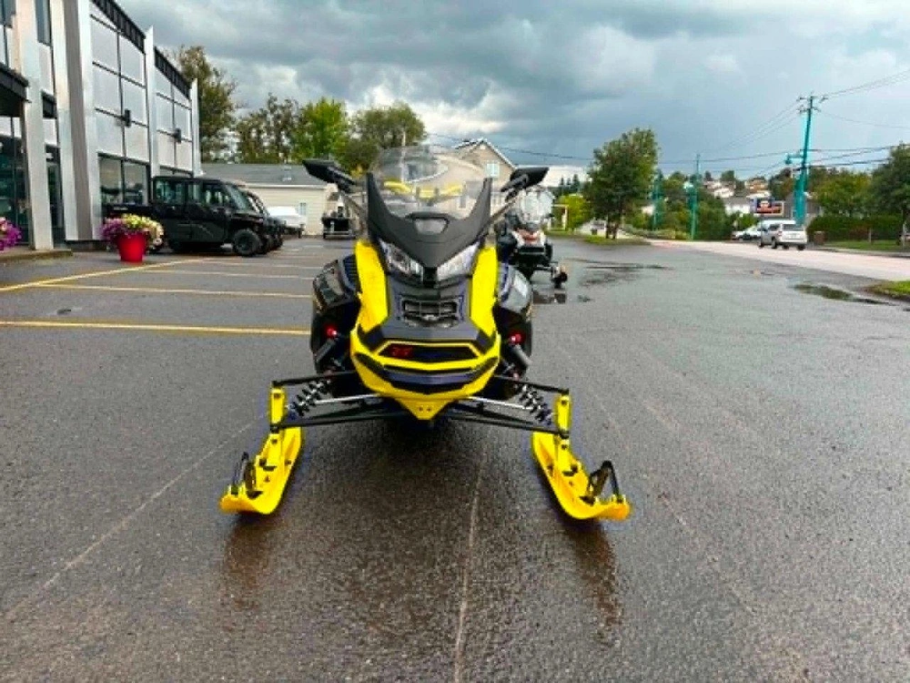 Ski-doo Renegade Xrs 900ace Turbo Used 2022 alt