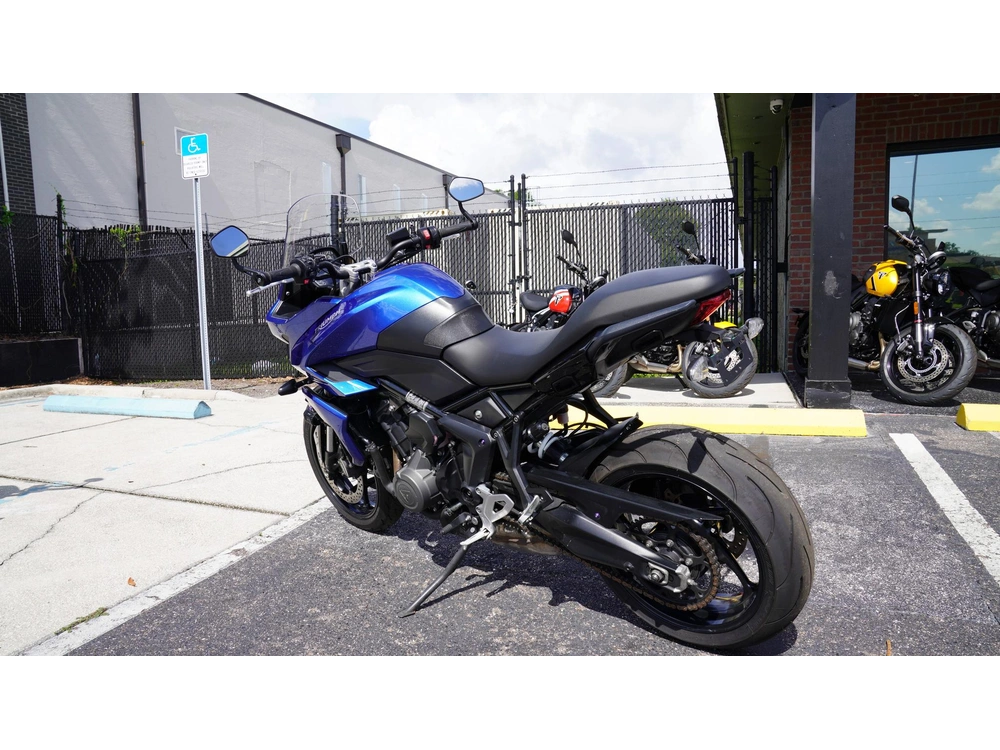 2023 Triumph Tiger Sport 660 alt