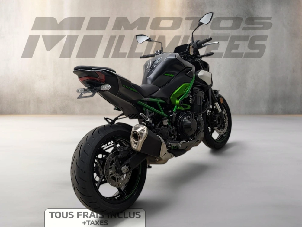 Kawasaki Z900 Abs 2025 alt