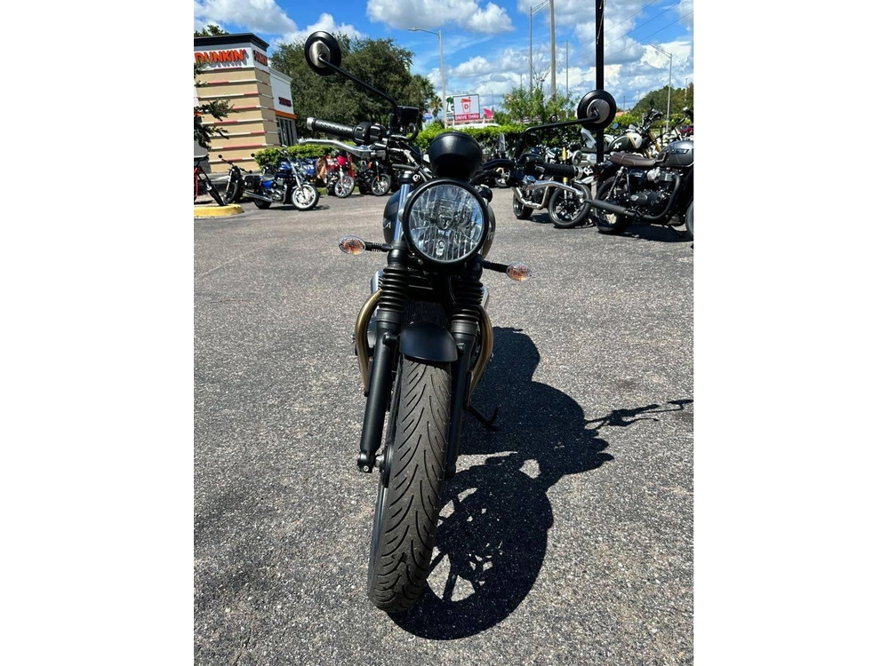 2023 Triumph Speed Twin 900 alt