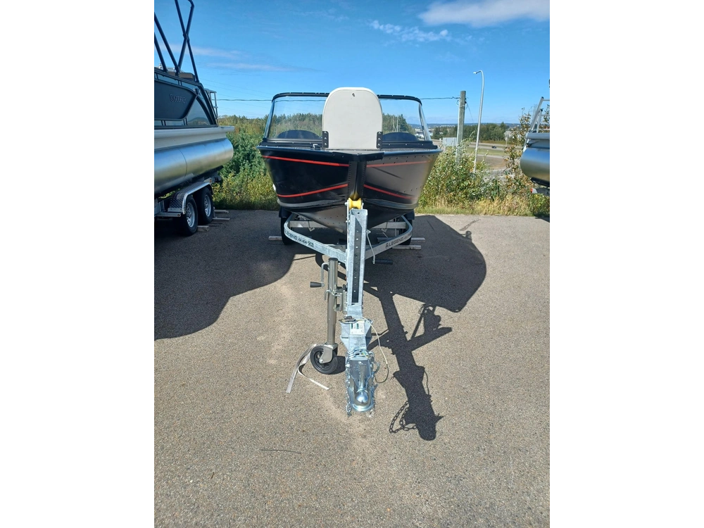 2026 Legend Boats R15 alt