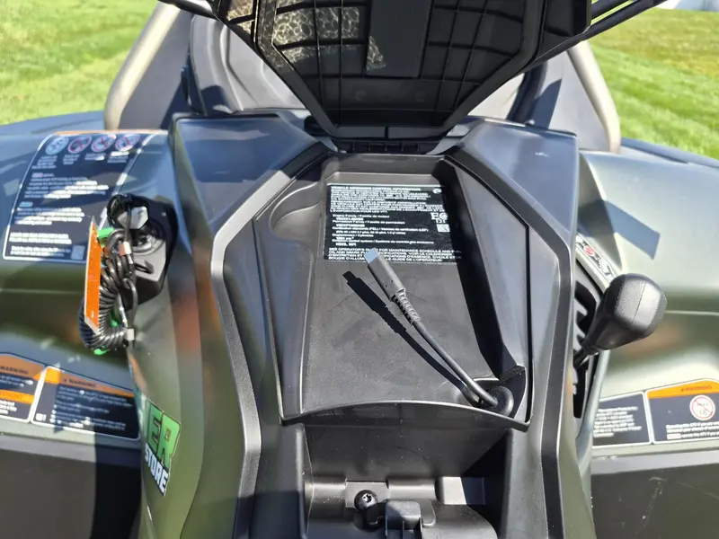 2027 Can-Am Outlander X MR 1000R