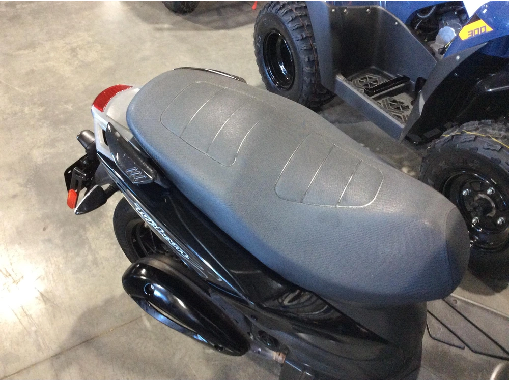 Piaggio Typhoon 49cc 2023 alt