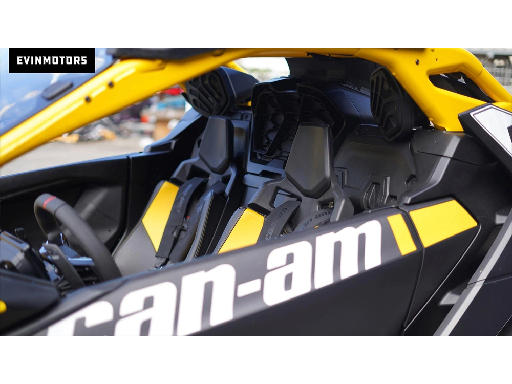 2024 Can-am Maverick R Xrs