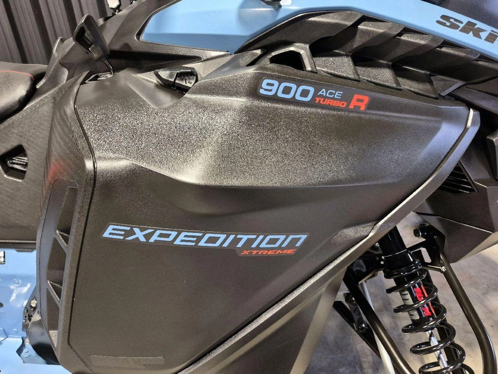 Ski-doo Expedition Xtreme 900 Ace Turbo R Cobra 1.8'' E.s. 2026 alt