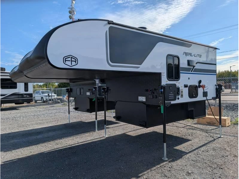 Palomino Real Lite 1803 2027 alt