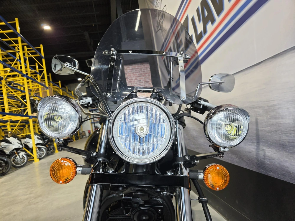 Kawasaki Vulcan 900 2026 alt