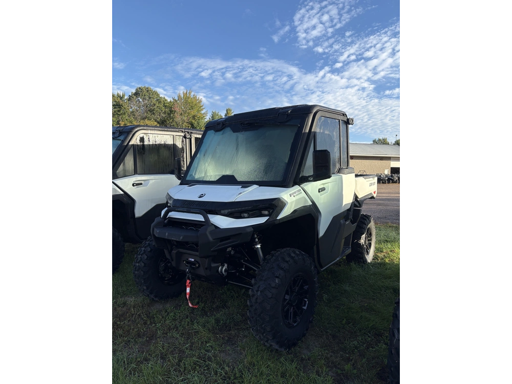 2027 Can-am Def Ltd 65 Hd11 alt