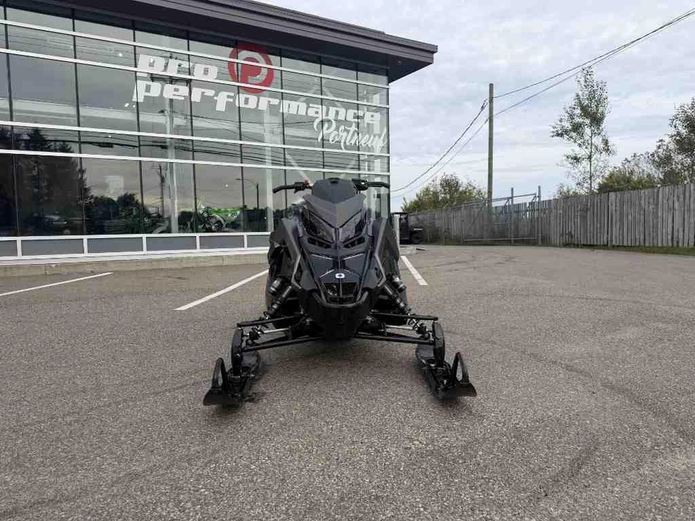 2022 Polaris Switchback 146'' 850 alt