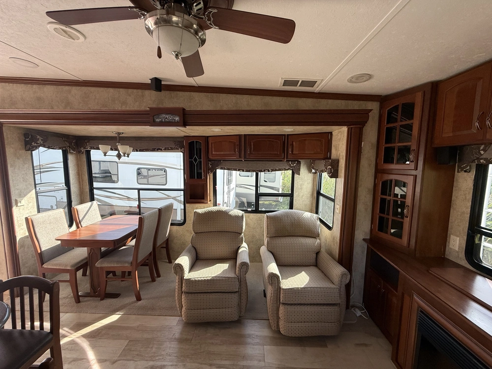 Keystone Rv Alpine 3500re 2012 alt
