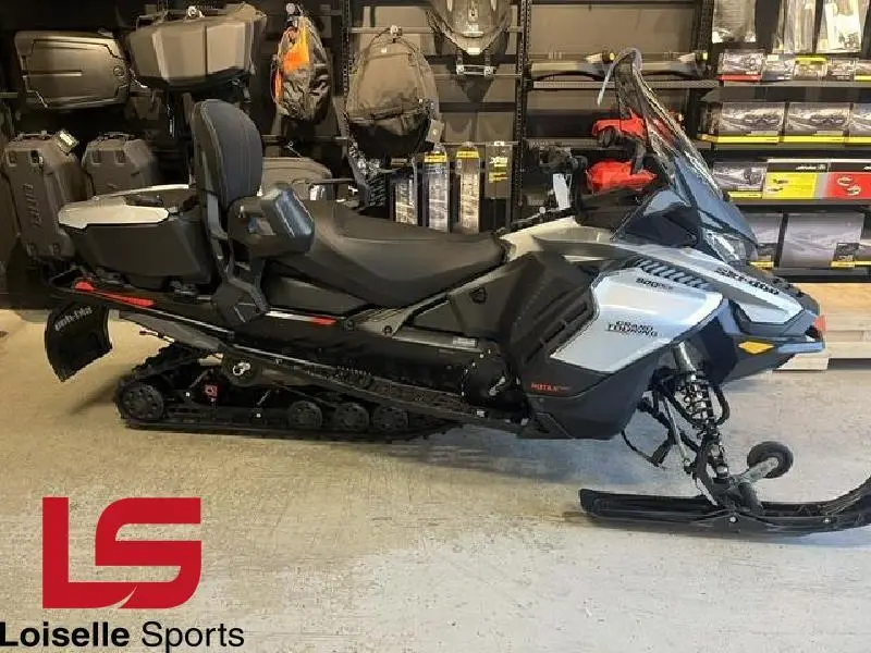 Ski-Doo GRAND TOURING 900cc ACE TURBO  2021