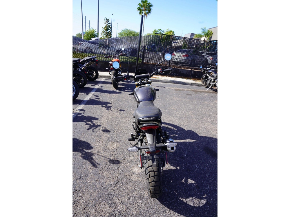 2026 Triumph Scrambler 400 Xc alt