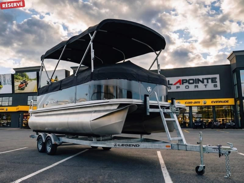 Legend Q-series Le 19 Lounge 2023 alt