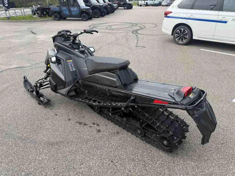 2022 Polaris Switchback 146'' 850 alt
