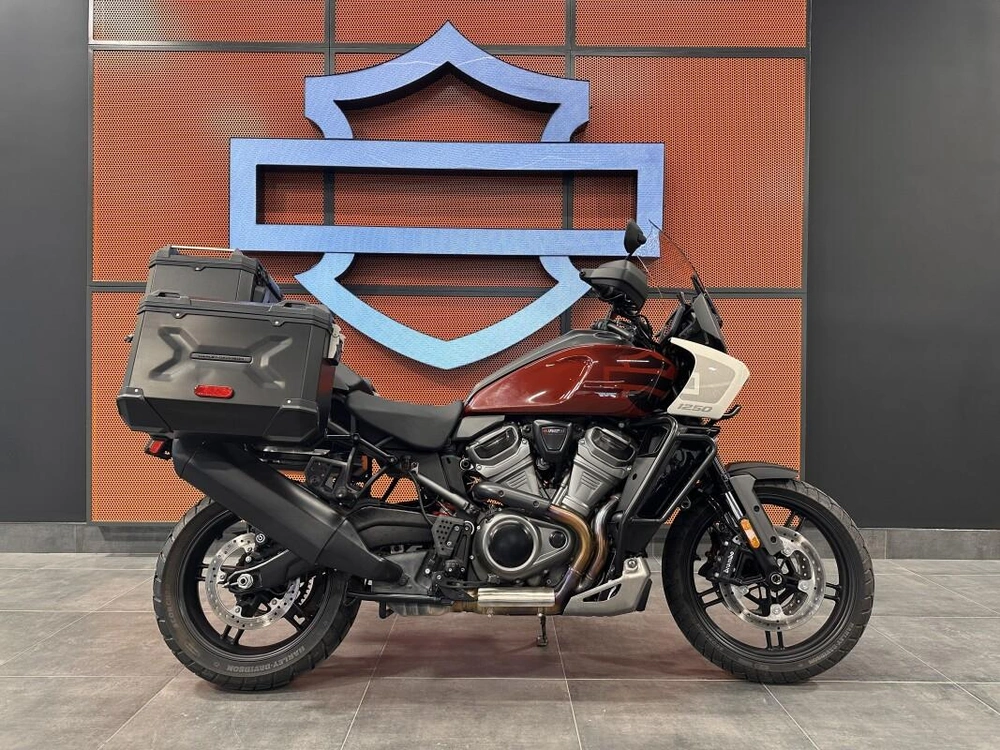 2024 Harley-davidson Adventure Touring alt