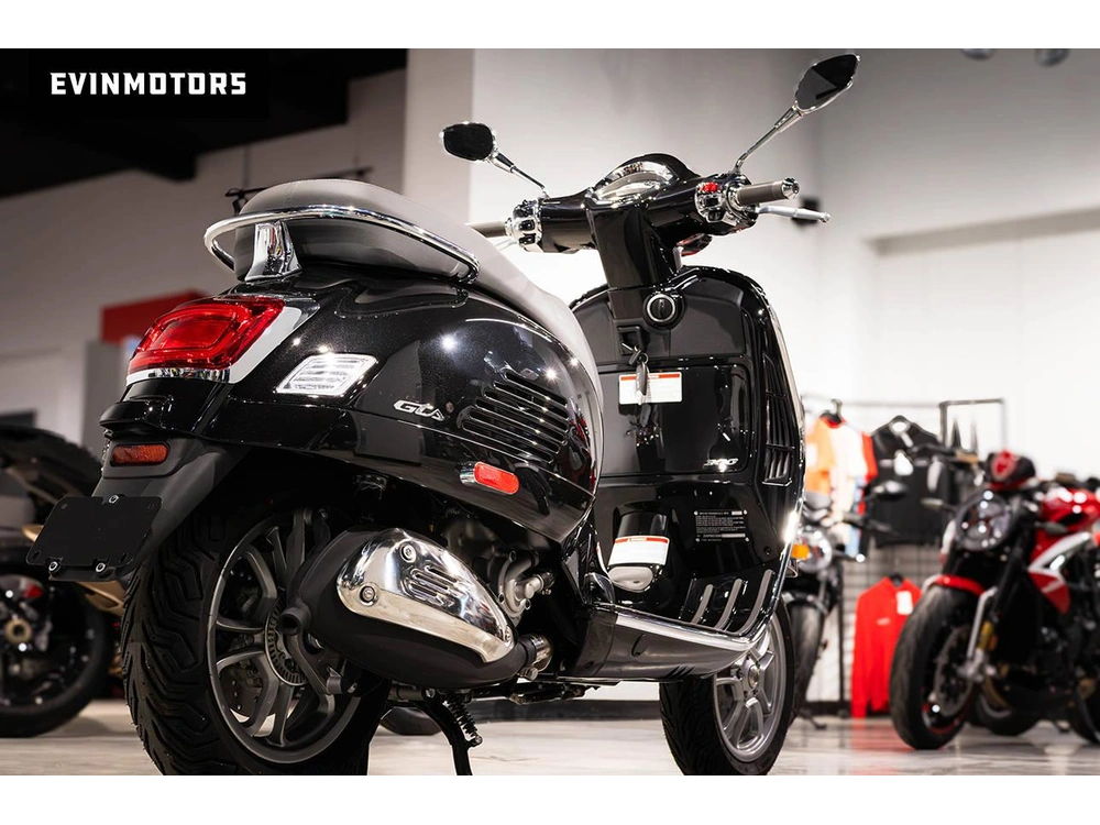 2025 Vespa Gts 310