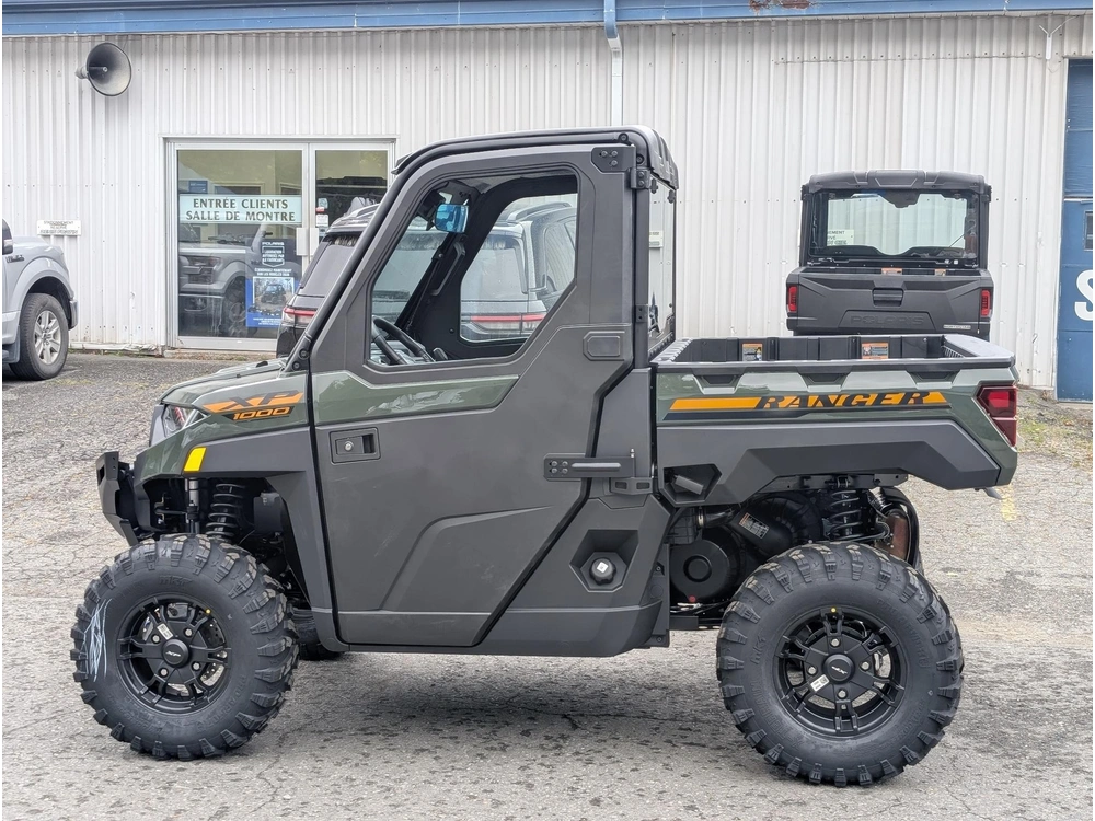 2027 Polaris Rgr Xp 1000 Ns Premium - Army Green Utv Cabine Chauffée Climatisée 4 Saisons Travail Hiver Fermée Déneigement Chasse Bois Transport Ferme Haut De Gamme Defender Limited Mule Kubota Gator alt
