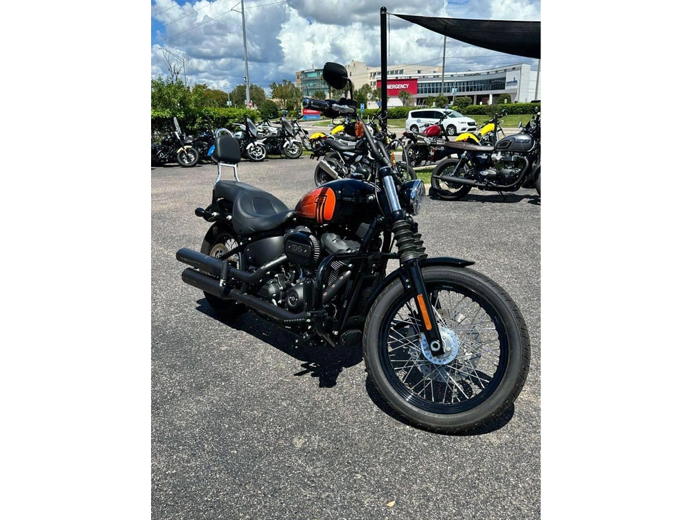 2021 Harley-davidson Softail Street Bob 114 alt
