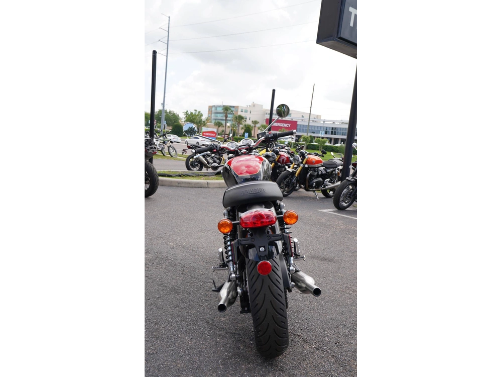 2026 Triumph Bonneville T100 alt